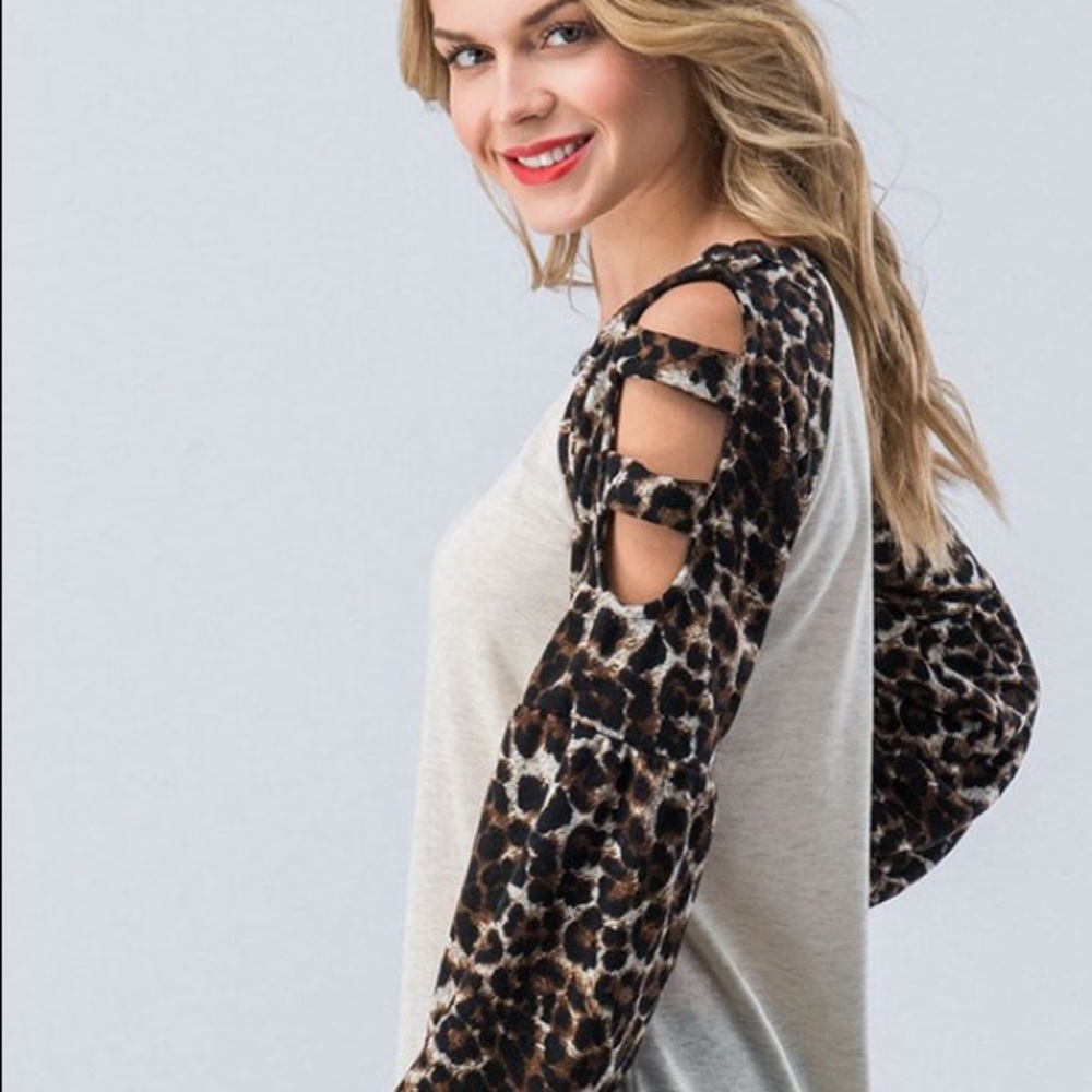 Leapord Top